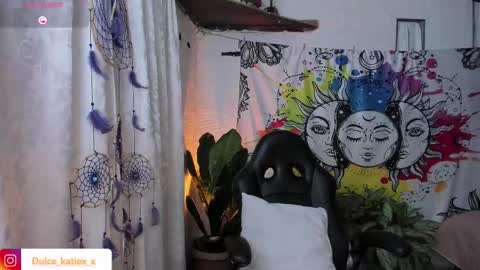 Sofia online show from February 2025 01:31:01 AM