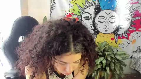 Sofia online show from February 2025 01:44:01 PM