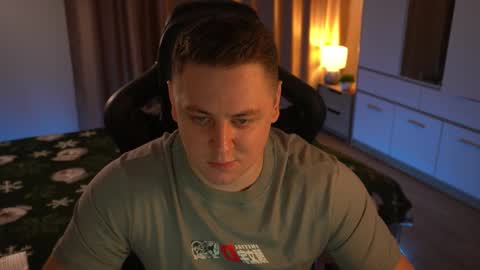 Snapshot of just_top chatting on December 2025 02:35:02 PM David online show from December 2025 02:35:02 PM