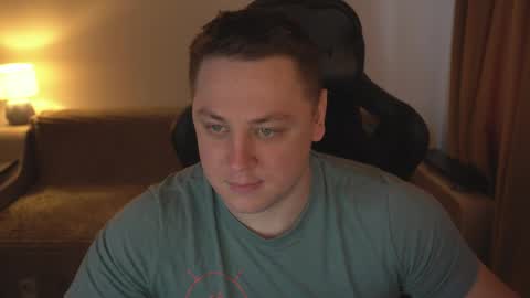 Snapshot of just_top chatting on April 2026 03:12:01 PM David online show from April 2026 03:12:01 PM