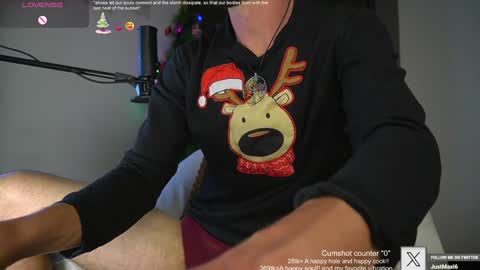 Snapshot of just_your_dreamboy chatting on December 2024 10:26:01 PM Maxi online show from December 2024 10:26:01 PM