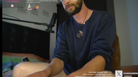 Snapshot of just_your_dreamboy chatting on February 2025 10:43:01 PM Maxi online show from February 2025 10:43:01 PM