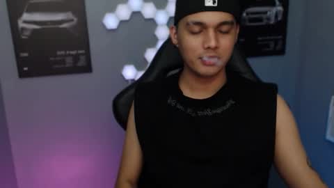 Rhys online show from October 2025 05:11:02 PM