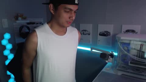 Rhys online show from November 2025 06:34:02 PM