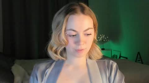 Snapshot of justbarbie chatting on January 2025 09:36:01 PM Alexa online show from January 2025 09:36:01 PM