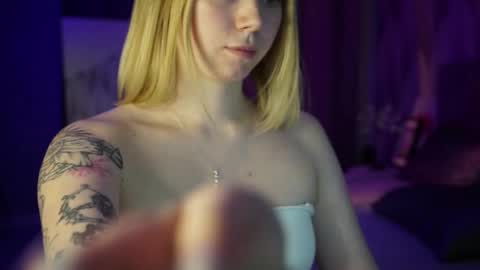 Snapshot of justbarbie chatting on January 2025 09:18:01 PM Alexa online show from January 2025 09:18:01 PM