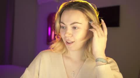 Snapshot of justbarbie chatting on February 2025 03:06:01 PM Alexa online show from February 2025 03:06:01 PM