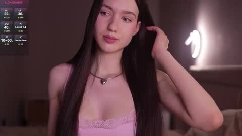 Katarina online show from September 2025 07:13:01 PM