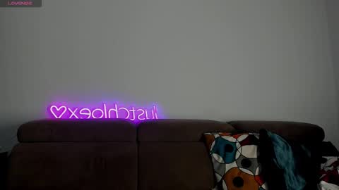 Snapshot of justchloex chatting on October 2025 07:09:02 AM Chloe online show from October 2025 07:09:02 AM