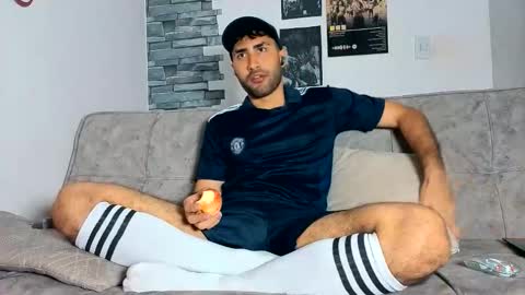 Snapshot of justdavid_ chatting on May 2026 01:23:02 AM David online show from May 2026 01:23:02 AM