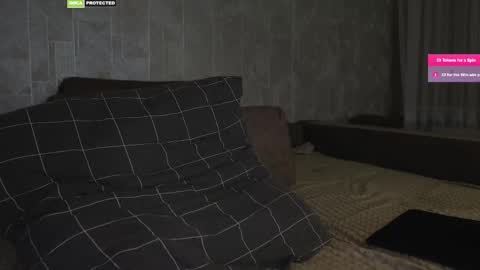 Domi online show from December 2025 07:00:01 PM