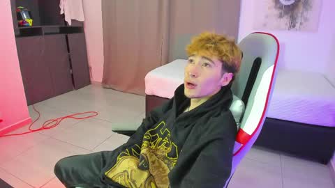 Justin Blake online show from May 2026 02:35:02 PM