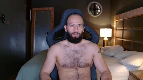 Snapshot of justin_hton chatting on November 2025 11:33:02 AM Justin online show from November 2025 11:33:02 AM