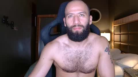 Snapshot of justin_hton chatting on November 2025 11:37:02 PM Justin online show from November 2025 11:37:02 PM