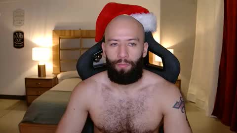 Snapshot of justin_hton chatting on December 2025 10:13:01 AM Justin online show from December 2025 10:13:01 AM