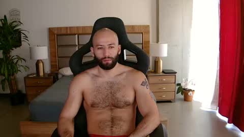 Snapshot of justin_hton chatting on February 2026 02:18:01 PM Justin online show from February 2026 02:18:01 PM