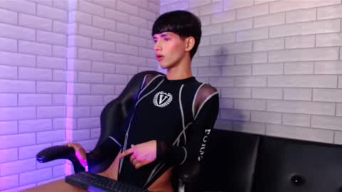 Justin online show from March 2025 06:46:01 AM