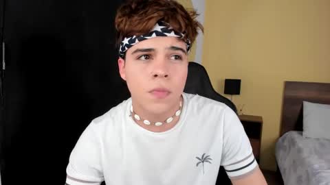 Snapshot of justinbiler chatting on December 2024 07:44:01 AM Justin online show from December 2024 07:44:01 AM