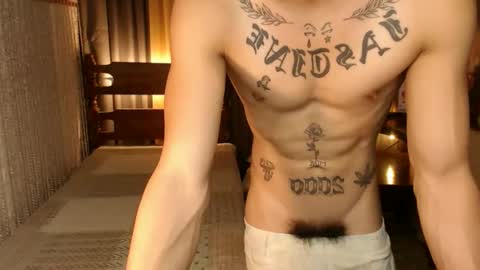 justine_hunk online show from March 2025 05:18:02 AM