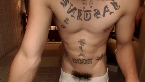 justine_hunk online show from September 2025 04:45:02 AM