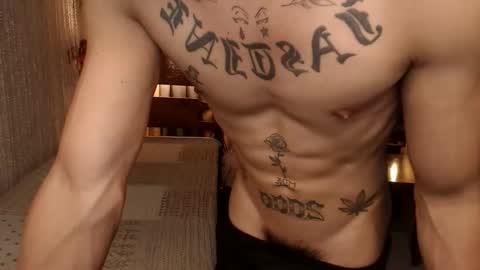 justine_hunk online show from April 2026 07:26:02 AM