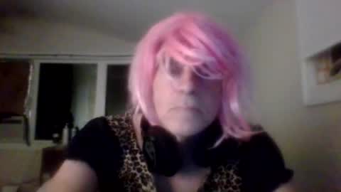 justinefox online show from September 2025 01:11:01 AM