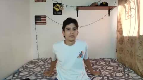 Snapshot of justinsinner1 chatting on February 2025 09:23:02 PM justinsinner1 online show from February 2025 09:23:02 PM