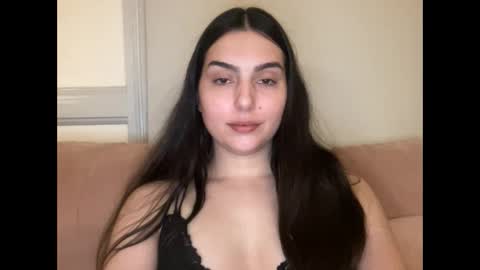 Jess online show from September 2025 04:50:01 AM