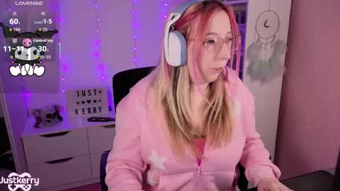 Snapshot of justkerryx chatting on November 2025 11:31:02 AM Kerry online show from November 2025 11:31:02 AM