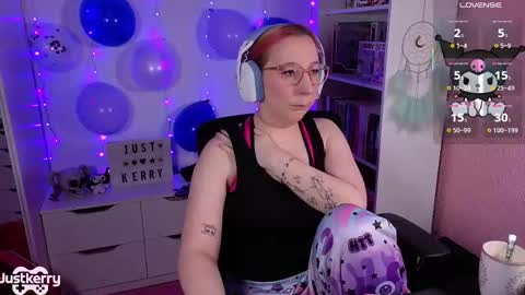 Snapshot of justkerryx chatting on November 2025 08:47:01 AM Kerry online show from November 2025 08:47:01 AM