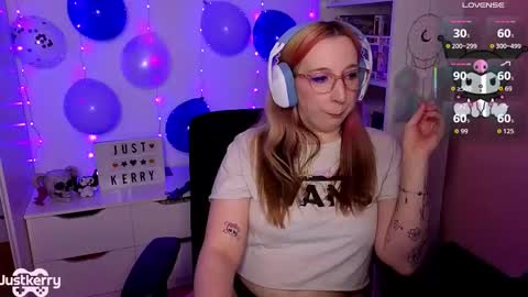 Snapshot of justkerryx chatting on November 2025 01:11:01 PM Kerry online show from November 2025 01:11:01 PM