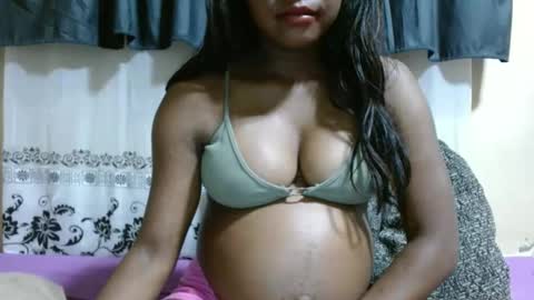 Justlhot online show from January 2025 02:02:01 AM