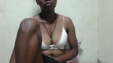 Justlhot online show from January 2026 01:41:02 AM