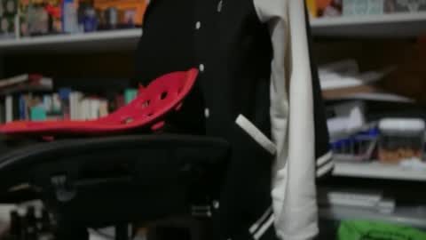 justlking1978 online show from October 2025 01:26:02 PM