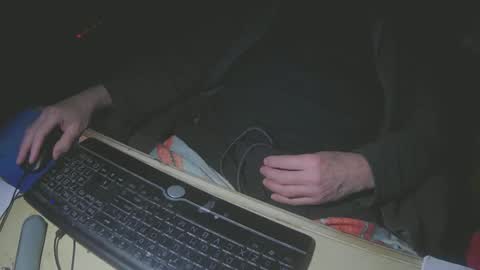 Justme39057 online show from December 2024 05:29:01 PM