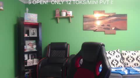 Justme online show from December 2024 03:49:02 PM