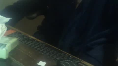 justmeohio online show from November 2025 03:06:01 AM