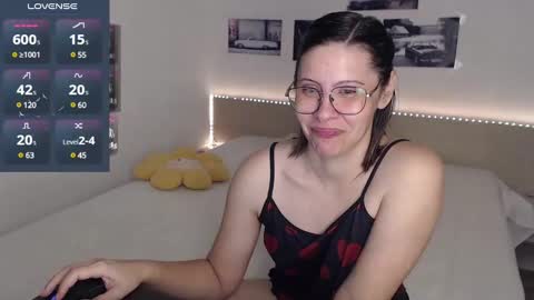 Julie online show from December 2024 05:04:01 AM