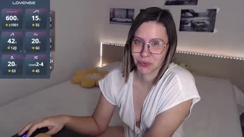 Julie online show from December 2024 05:16:01 AM