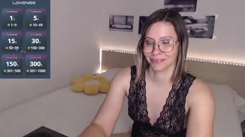 Julie online show from December 2024 05:37:01 AM