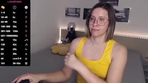 Julie online show from February 2025 05:51:01 AM