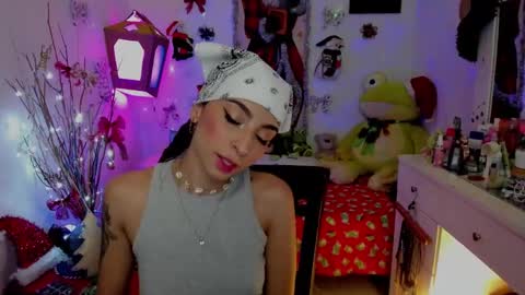 Mia online show from December 2024 06:36:01 AM