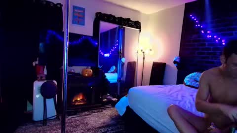 Eetantungfuk Mias online show from December 2024 03:44:01 PM