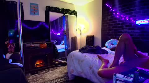 Eetantungfuk Mias online show from December 2024 09:55:02 AM