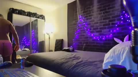 Eetantungfuk Mias online show from December 2024 04:34:01 AM