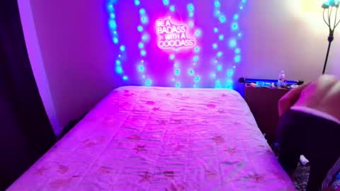 Eetantungfuk Mias online show from January 2025 12:31:02 AM