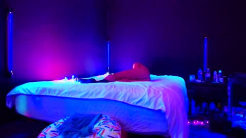 Eetantungfuk Mias online show from February 2025 01:05:01 PM