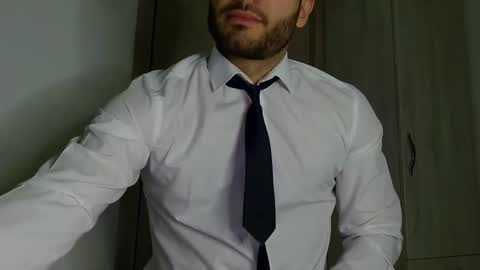 Snapshot of justynxxx1 chatting on November 2025 11:10:01 PM Justin online show from November 2025 11:10:01 PM