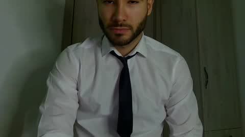 Snapshot of justynxxx1 chatting on November 2025 05:29:01 AM Justin online show from November 2025 05:29:01 AM