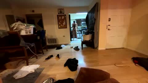 juuneet online show from December 2025 03:33:01 AM